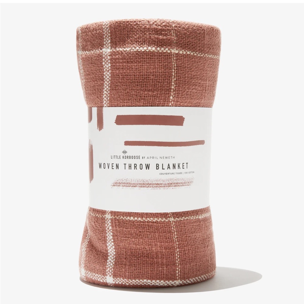 BNIB Little Korboose Woven Throw Blanket / RUST🥰